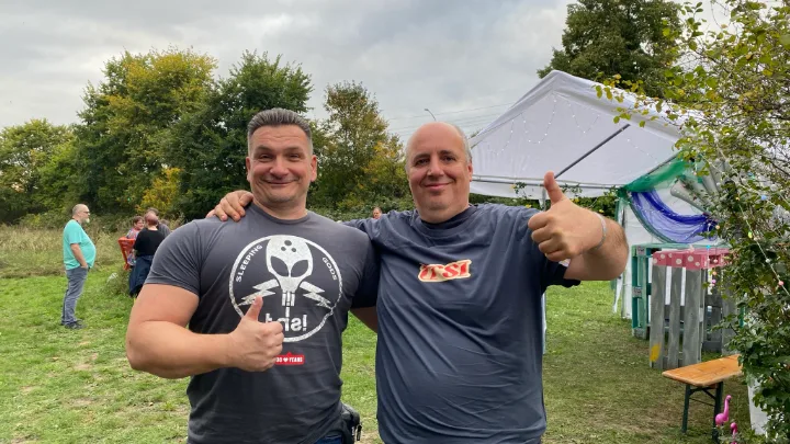 Haven't seen each other in years, Deadline brings us together