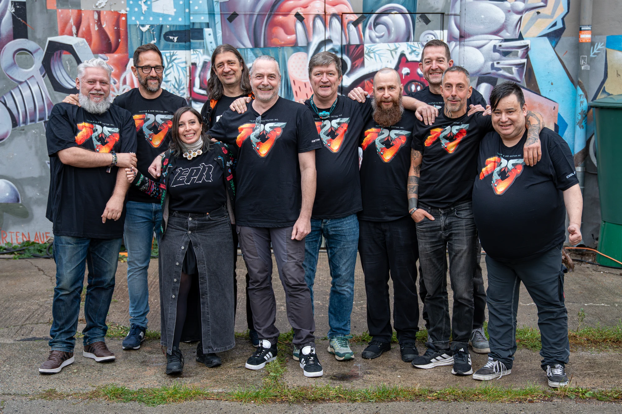 Group photo Deadline